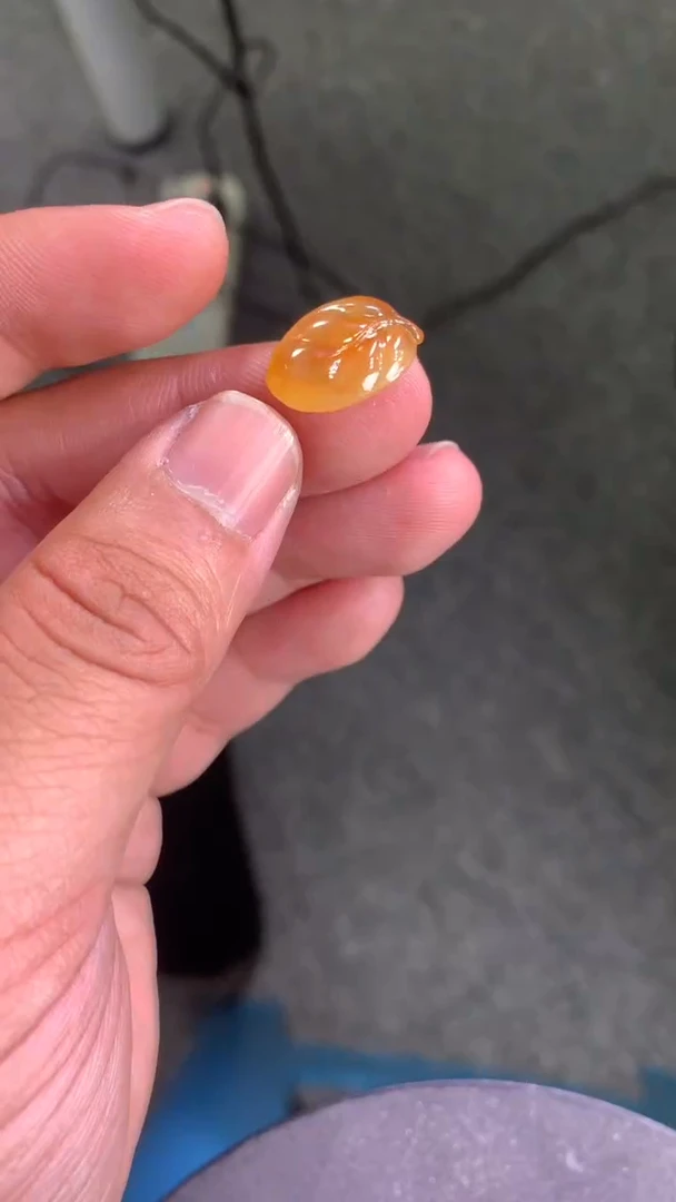 颈饰未镶嵌翡翠叶子