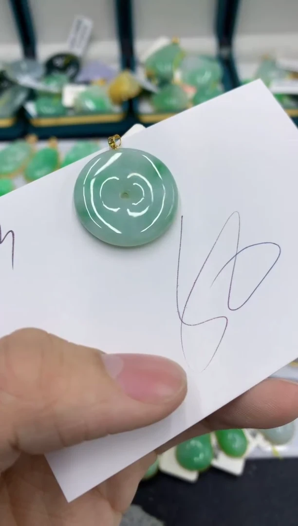 【闪购商品】翡翠颈饰18K金镶嵌号链接11111