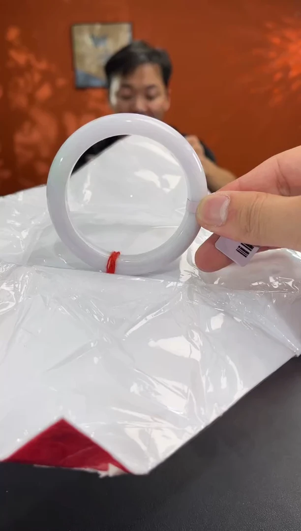 未镶嵌手镯翡翠8