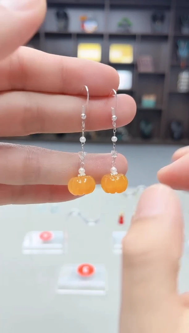 未镶嵌耳饰玛瑙/玉髓W06