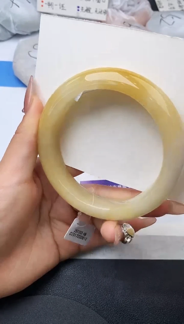 未镶嵌手镯石英质玉w39-HB65+