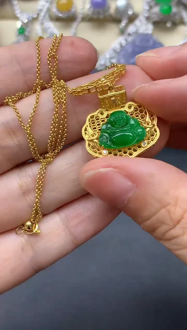 翡翠18K金镶嵌颈饰363-中国好珍宝