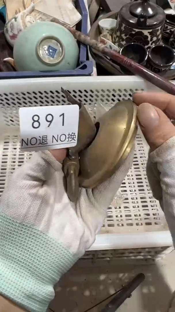 陶瓷N****?工艺品1022891