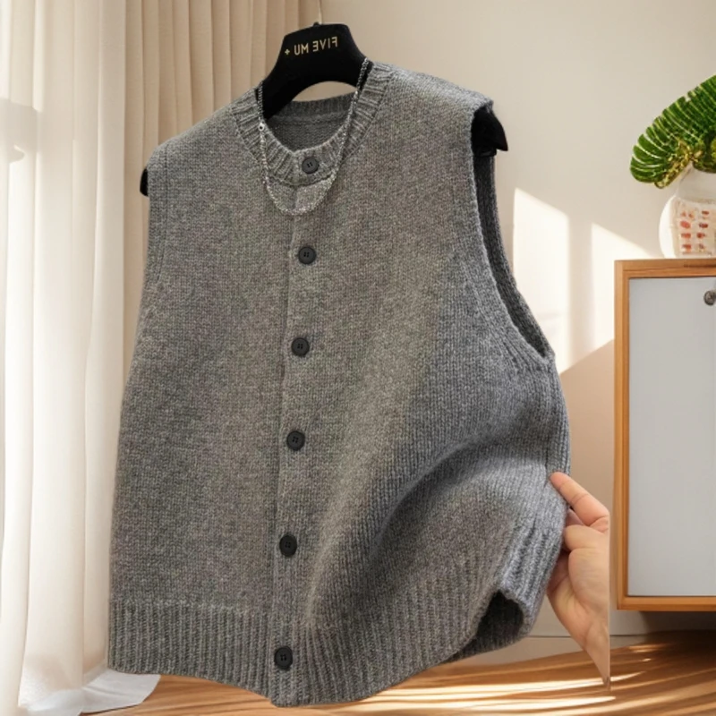 2025春秋季新款女士针织马甲开衫设计感叠穿毛衣背心无袖马夹上衣