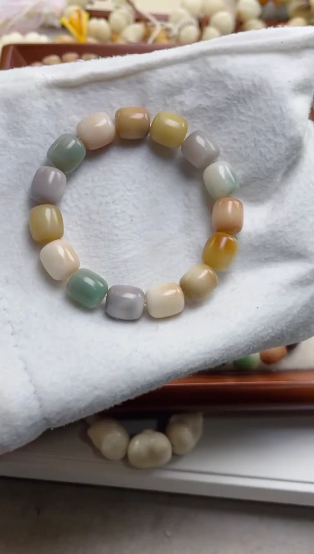 菩提根/象牙果手串玉化年糕12*13手串Z29