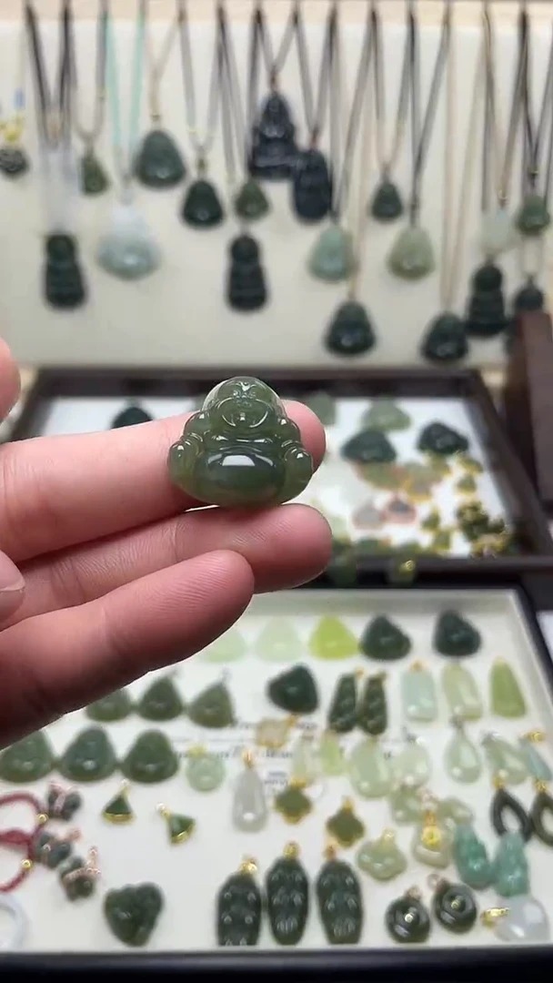 吊坠(不含链)未镶嵌和田玉吊坠(不含链) 未镶嵌 和田玉