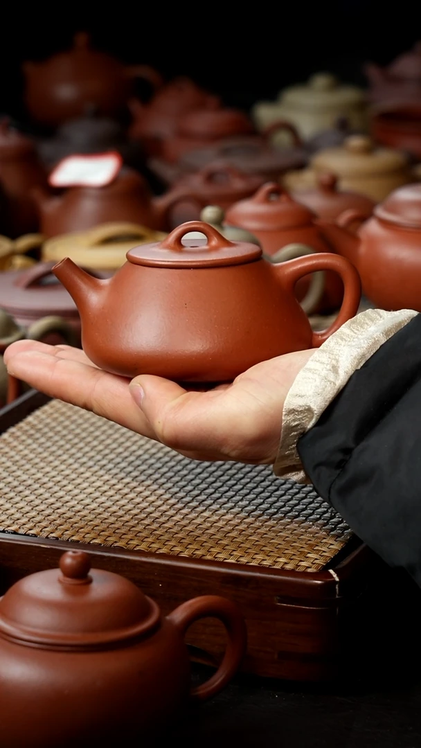 【闪购商品】紫砂茶壶平高盖石瓢666666669