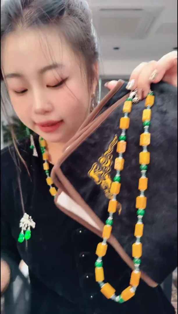 树脂制品1711黄项链