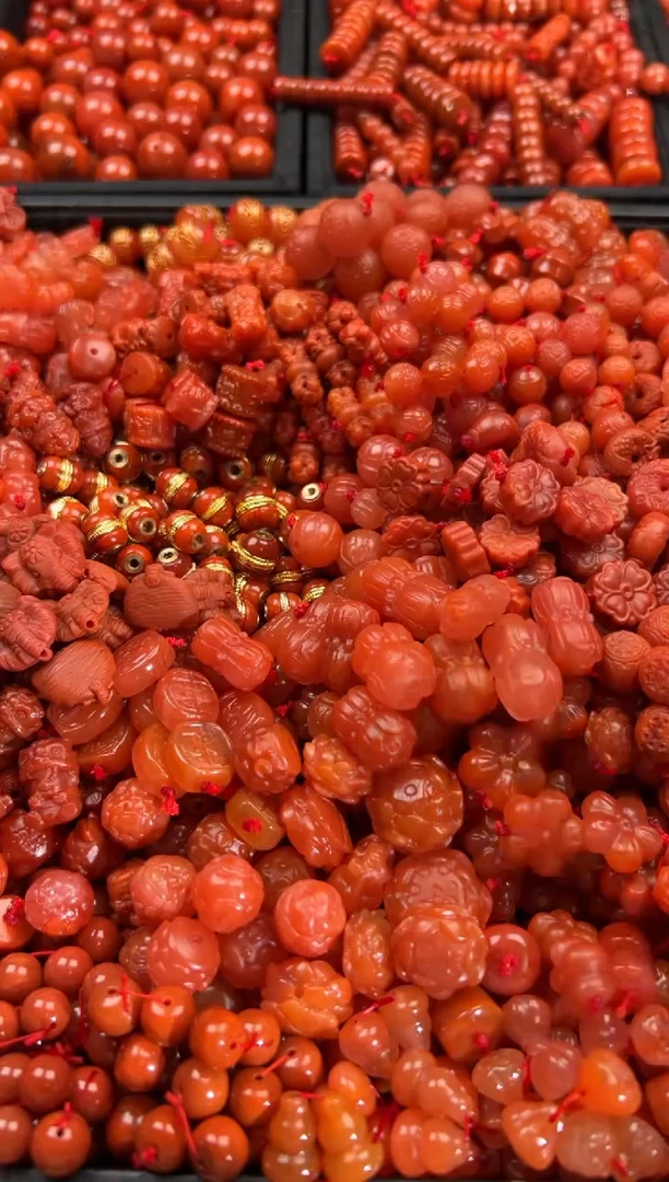 【闪购商品】南红玛瑙颈饰未镶嵌1