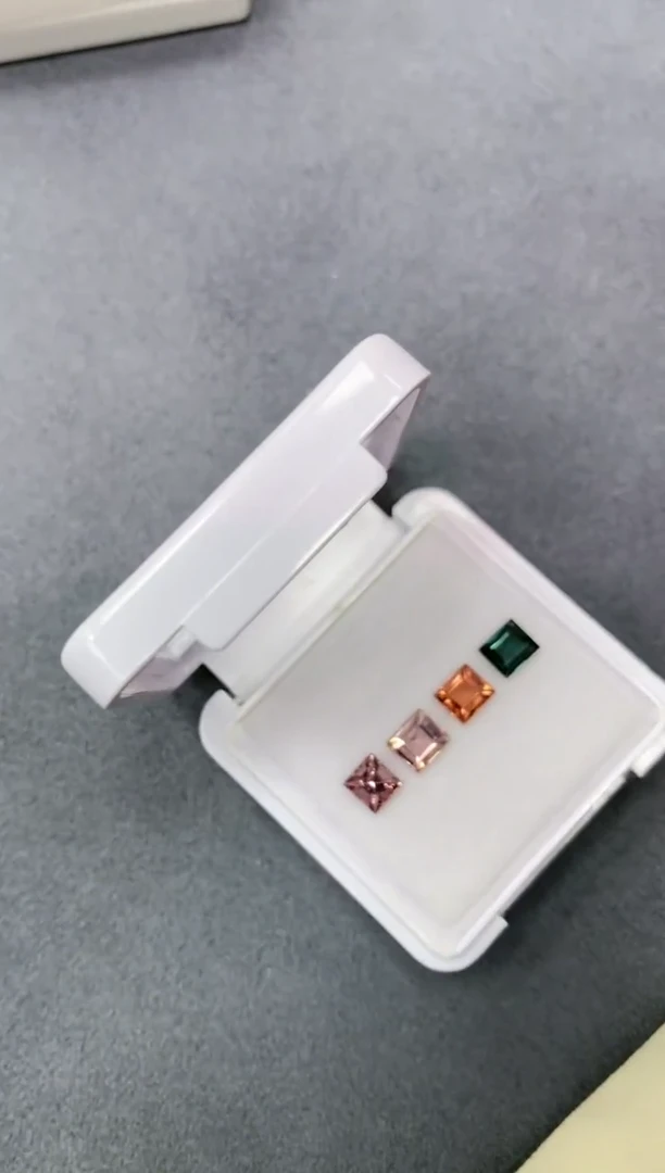 【闪购商品】尖晶石裸石未镶嵌2.6ct 53