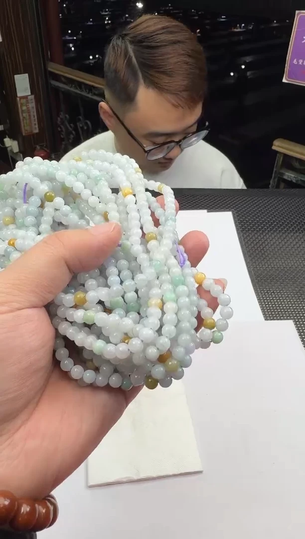 颈饰未镶嵌翡翠--018420-多样性发其一