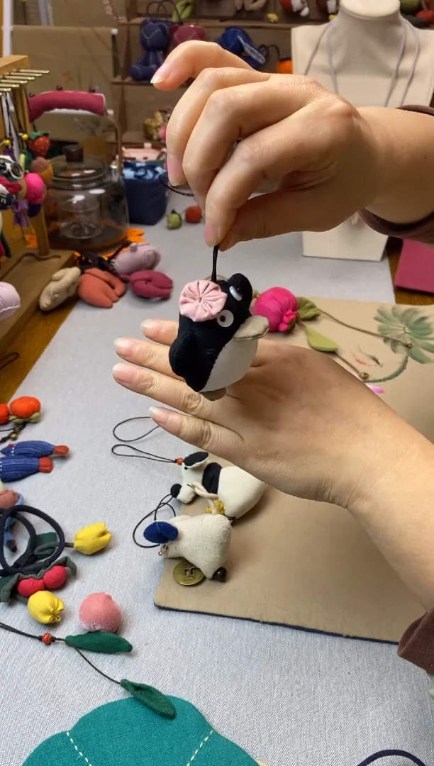 布布艺企鹅 挂件