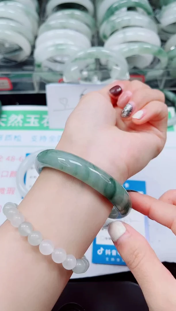 未镶嵌手镯石英质玉50-57/58