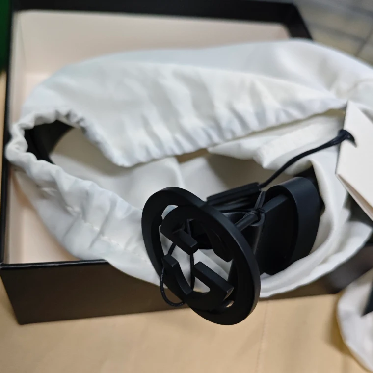 95新 GUCCI/古驰 古驰牛皮磨砂黑扣双G腰带95码黑色