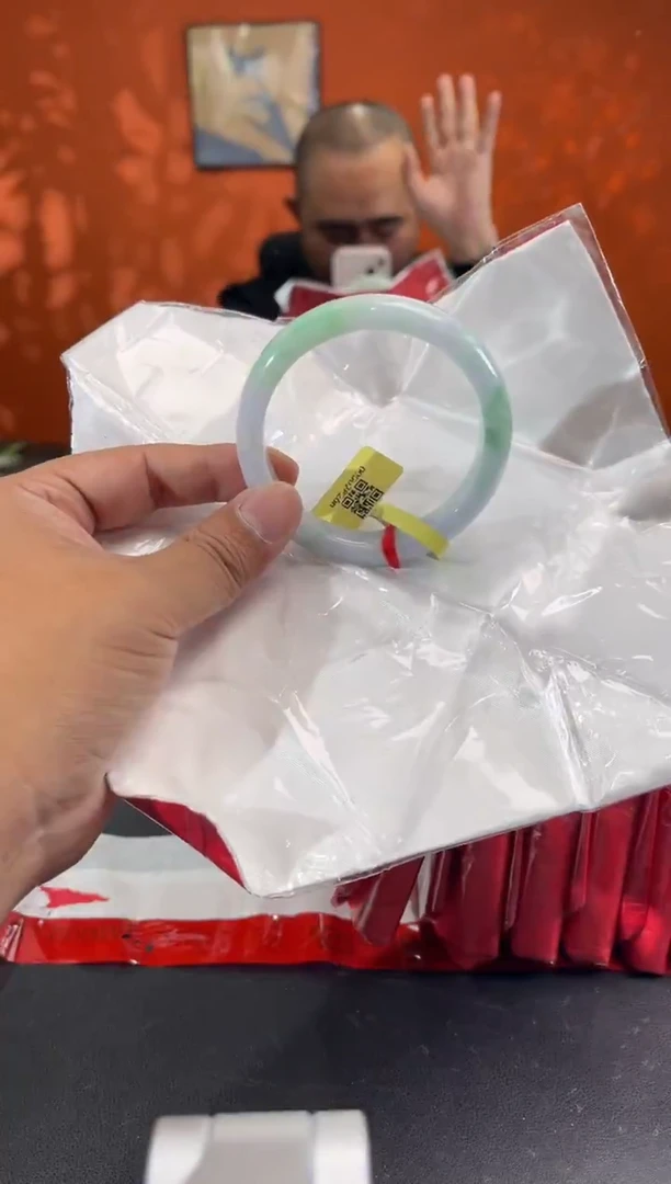 未镶嵌手镯翡翠1  58