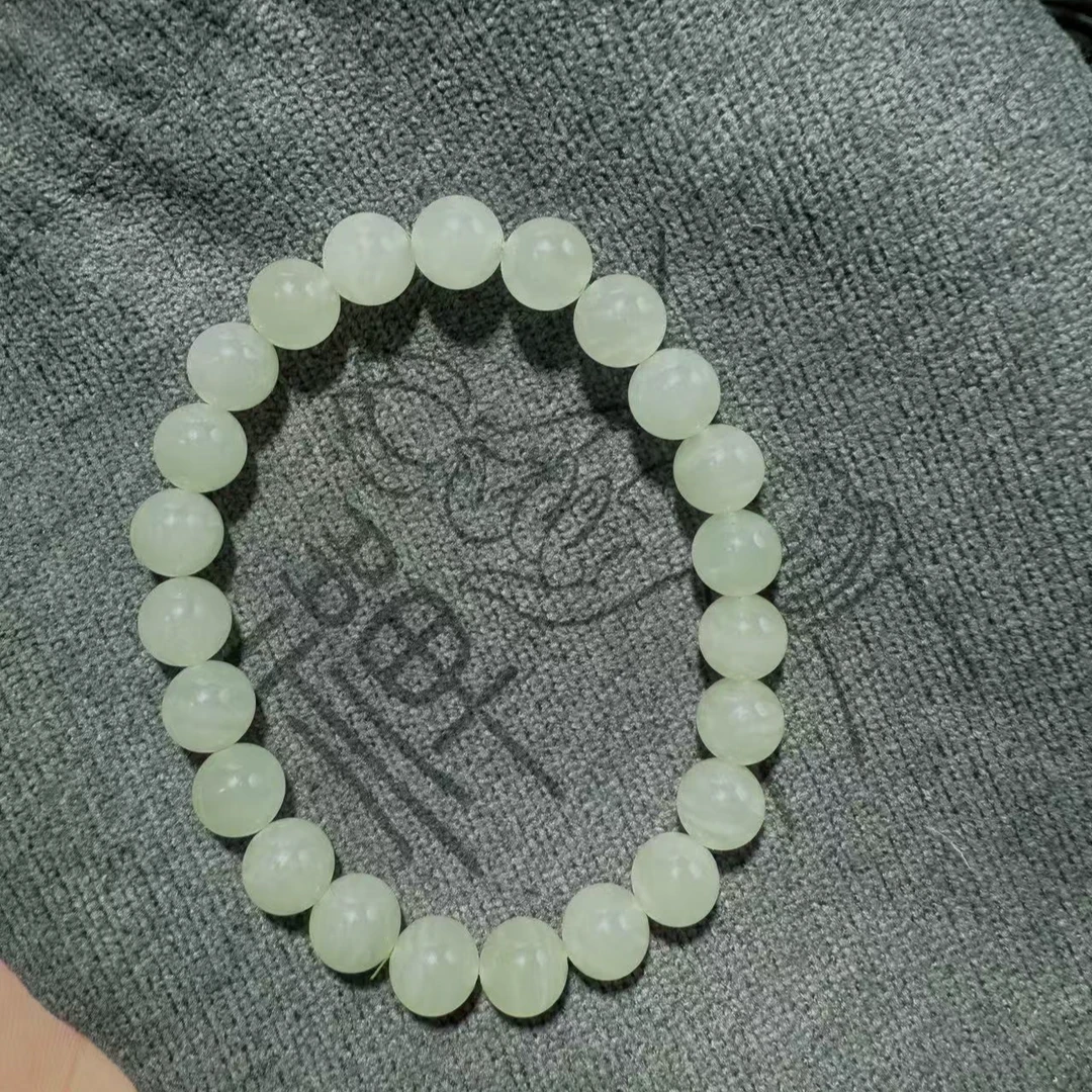 天然和田玉卡8高冰透晴水手串轻奢时尚单圈玉手串素圈精美