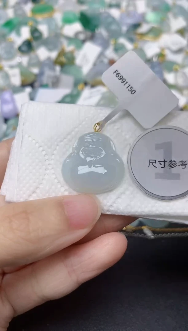 颈饰18K金镶嵌翡翠天然缅甸A货翡翠