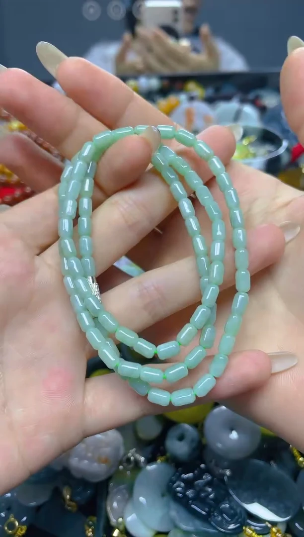 颈饰未镶嵌翡翠4MM/ G /翡翠A货，一件也是批发价