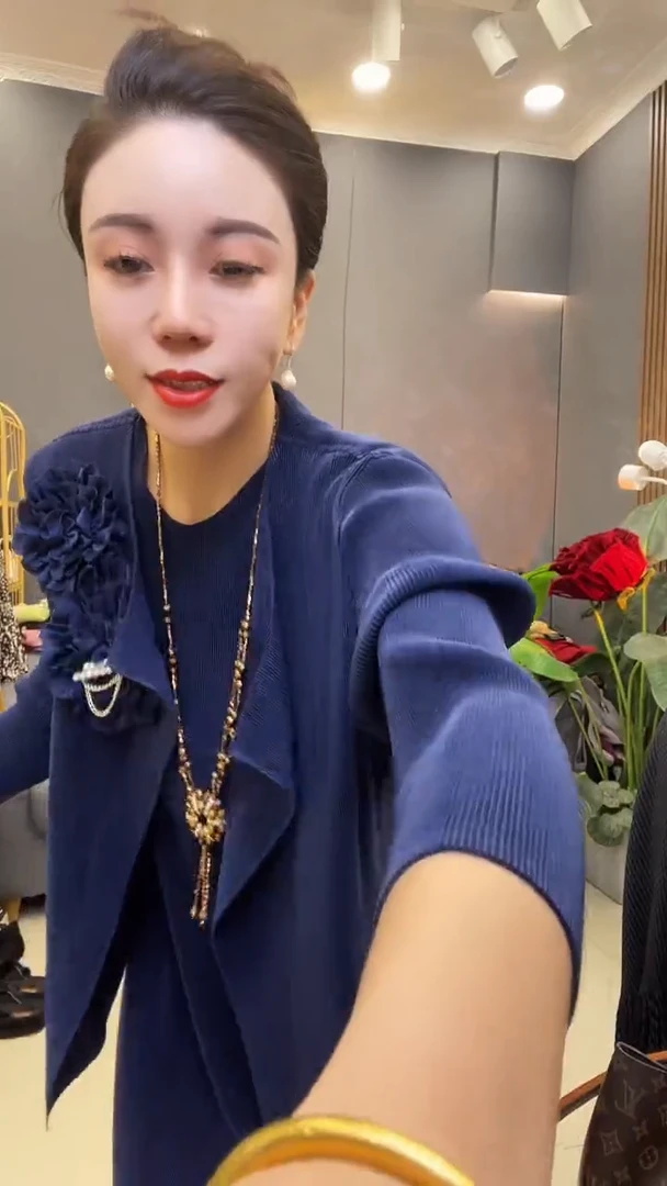 聚酯纤维（涤纶）蓝色 盘花套