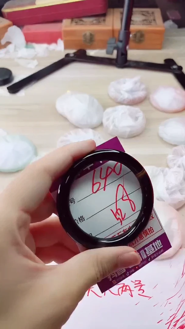 手镯玛瑙/玉髓未镶嵌640