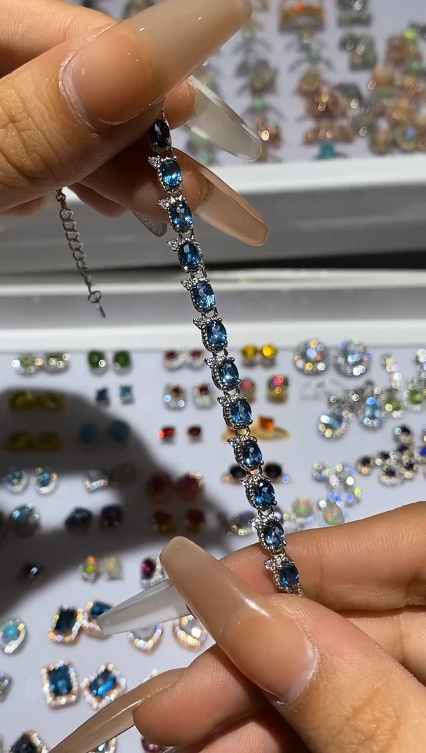 银S925镶嵌托帕石手链手链