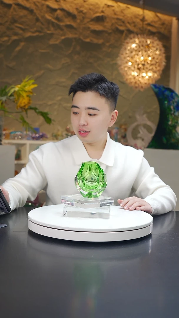 手工艺品琉璃福利款祖母绿钻石切面香薰瓶