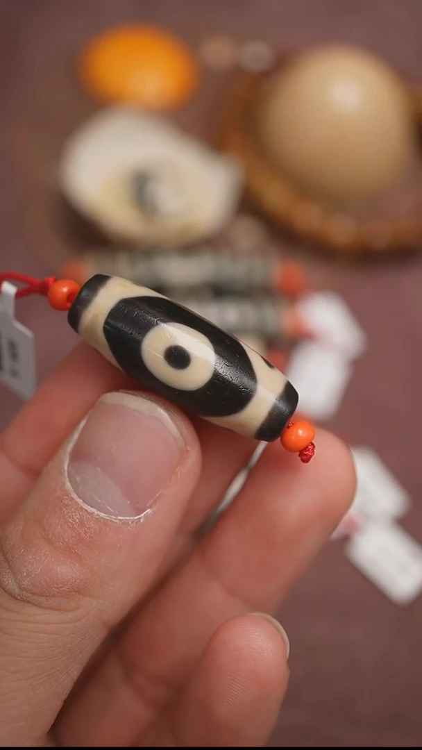 未镶嵌颈饰玛瑙/玉髓聚缘古法