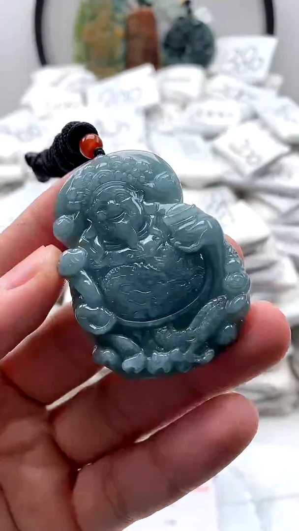 【闪购商品】翡翠颈饰未镶嵌财神【品质一般介意慎拍】