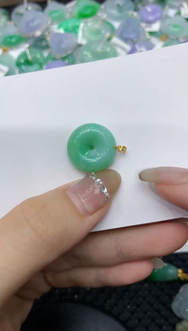 【闪购商品】翡翠颈饰18K金镶嵌222222222