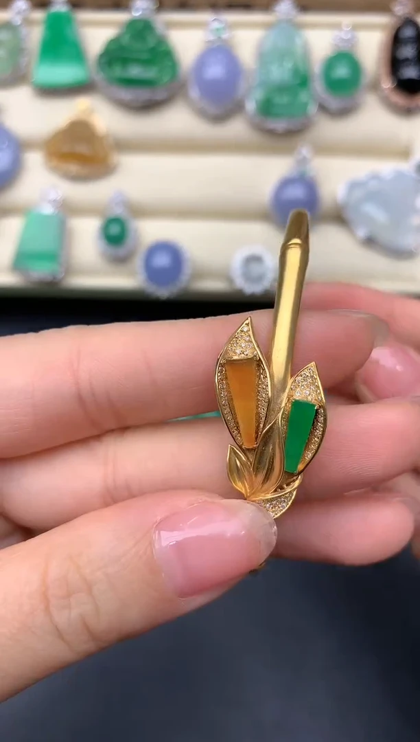 【闪购商品】翡翠手镯18K金镶嵌600-中国好珍宝