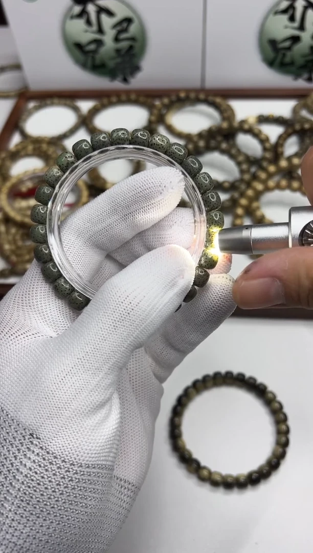 星月菩提手串118   石玉料玉化河豚8*7mm