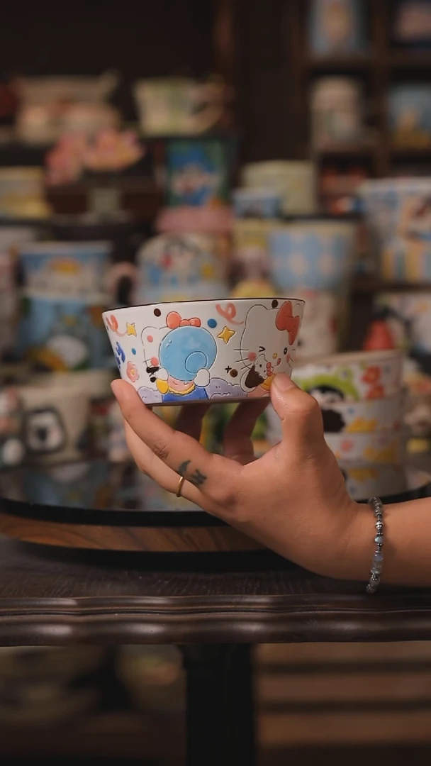 摆件景德镇釉下彩绘设计师款式陶瓷