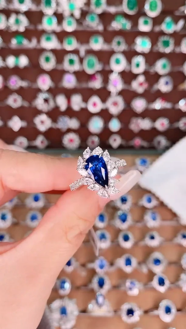 【闪购商品】蓝宝石18K金戒指18K金镶嵌1.8克拉