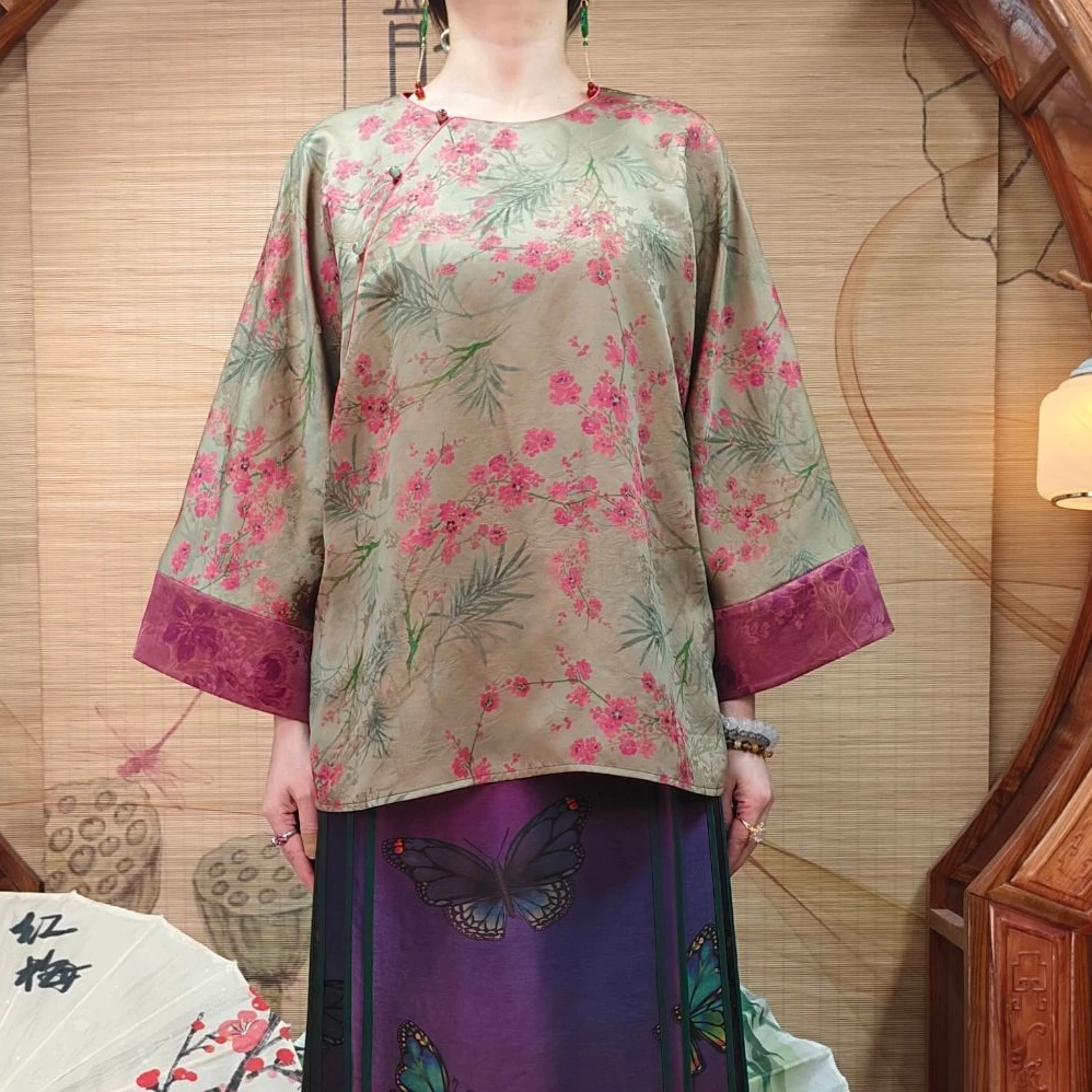 40姆米100桑蚕丝双面提花红云纱迎春花斜襟气质时尚太太服新中式