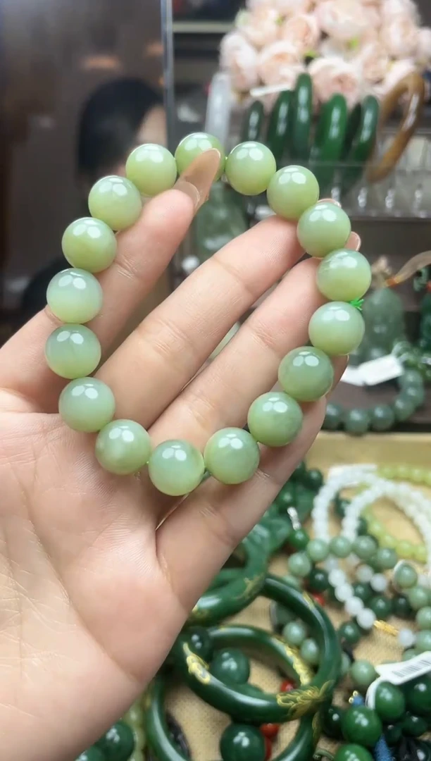 颈饰未镶嵌和田玉未镶嵌和田玉吊坠多样性拍一发一