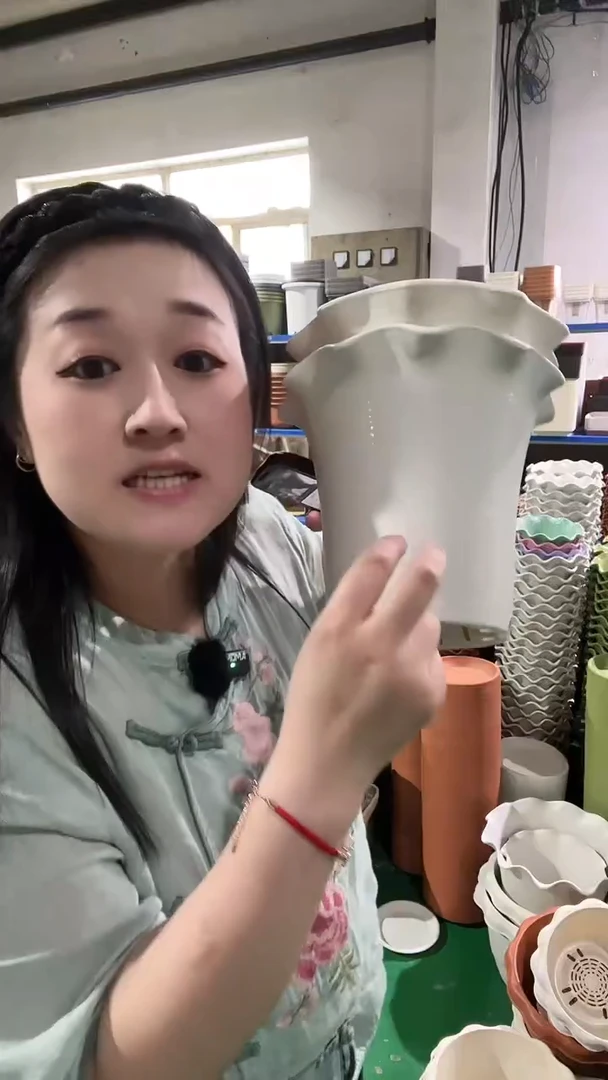 5套荷叶边5002，带托盘，米白色