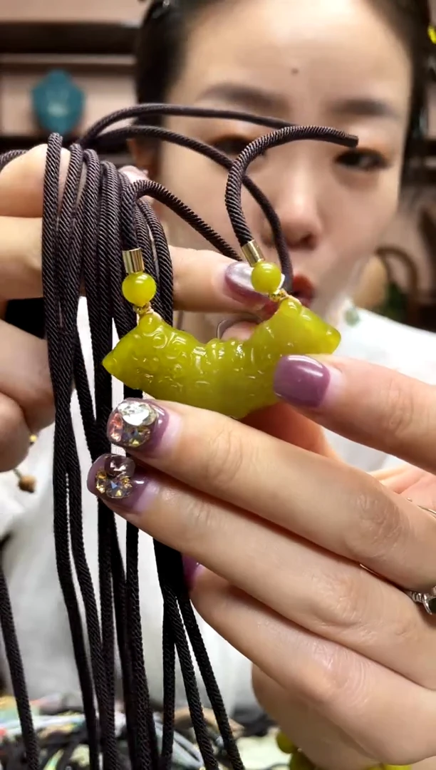 岫玉未镶嵌吊坠多样性发货其中发一