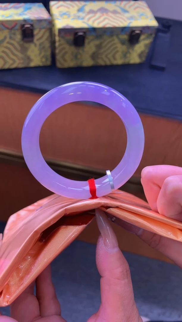 未镶嵌手镯翡翠-F149-圆条51.8--全款80万-定金2万