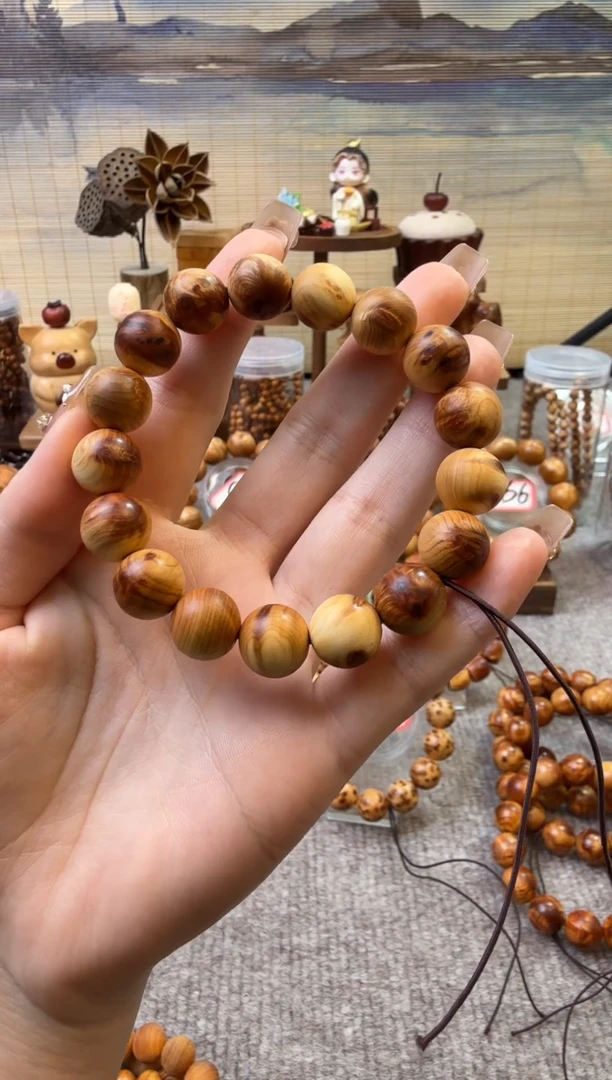 柏木（崖柏）1.2瘤疤火焰太行崖柏全品