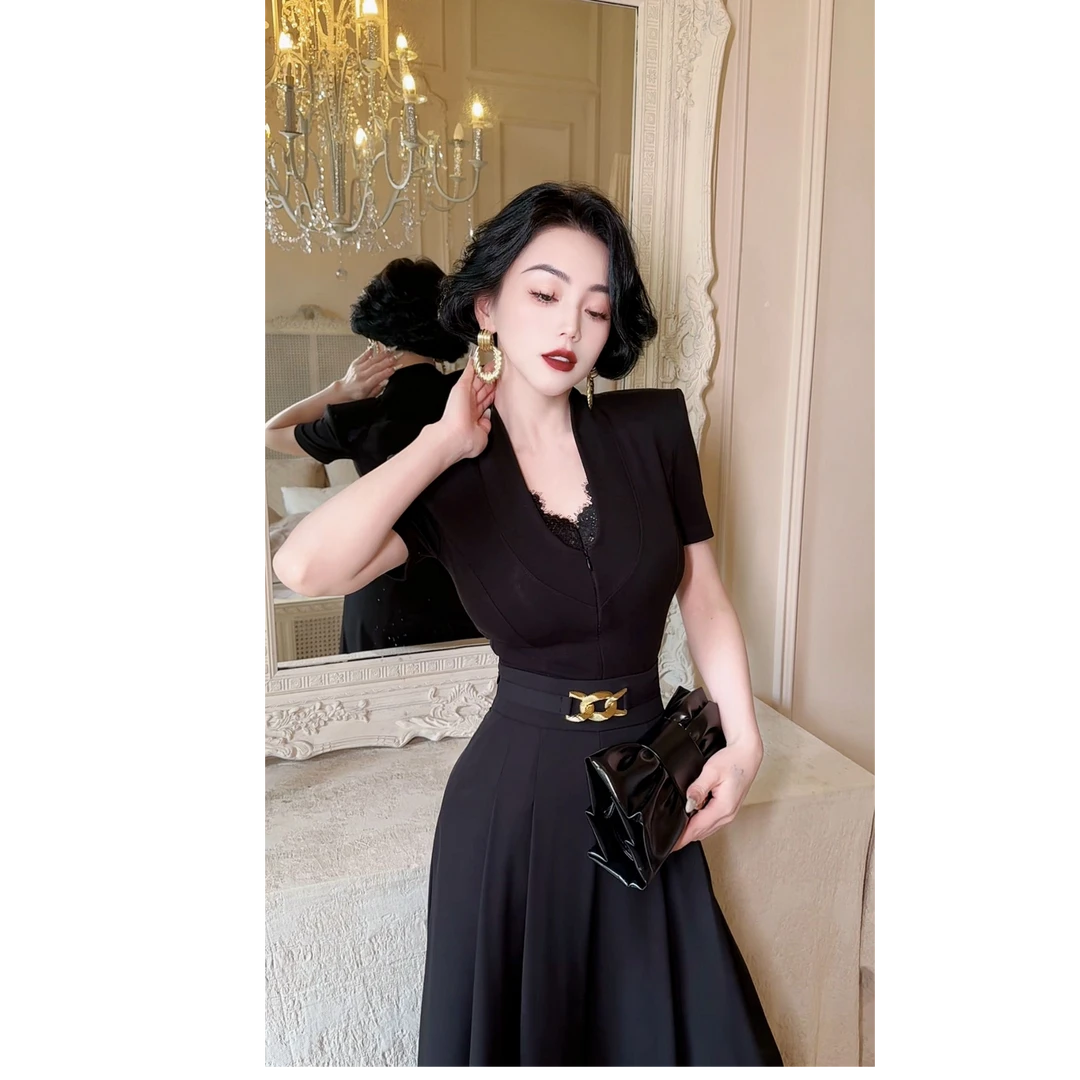 LYXJ【黑白马爹利】高级定制小众设计蕾丝拼接设计上衣12012