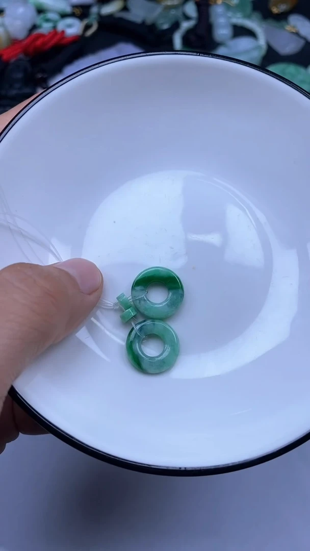颈饰未镶嵌翡翠雪欣散珠定制diy