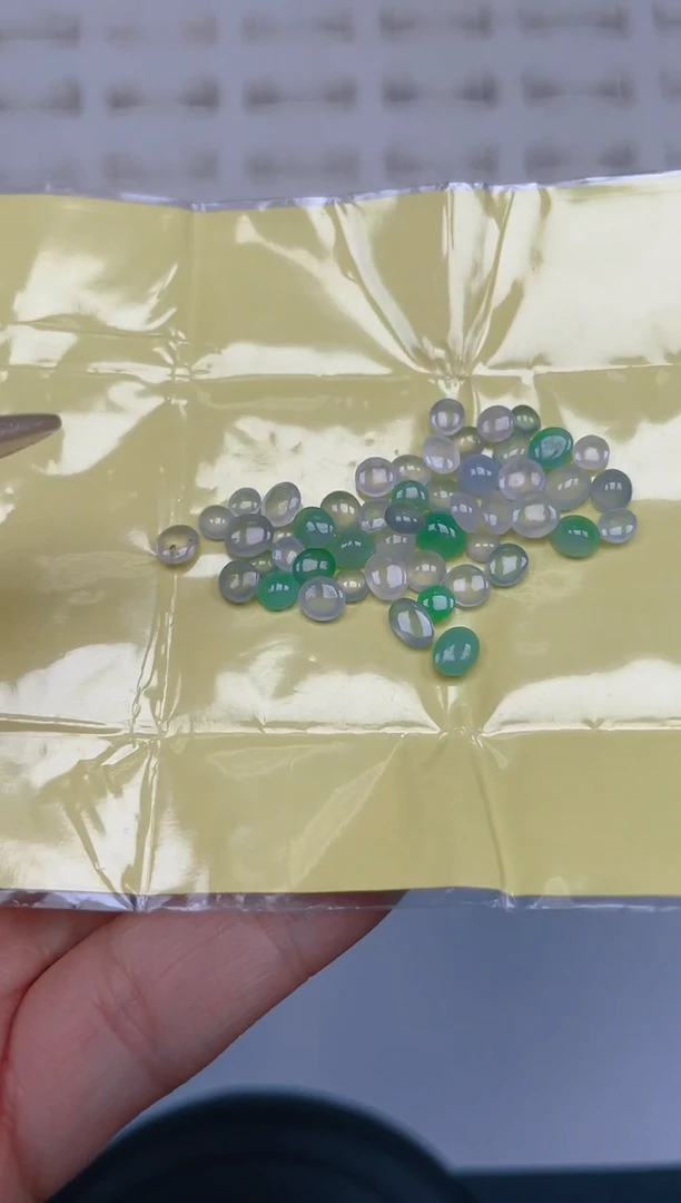 未镶嵌定制翡翠天然翡翠裸石蛋面66