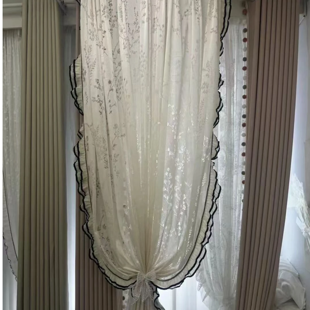 0868香槟提花成品纱黑边 M