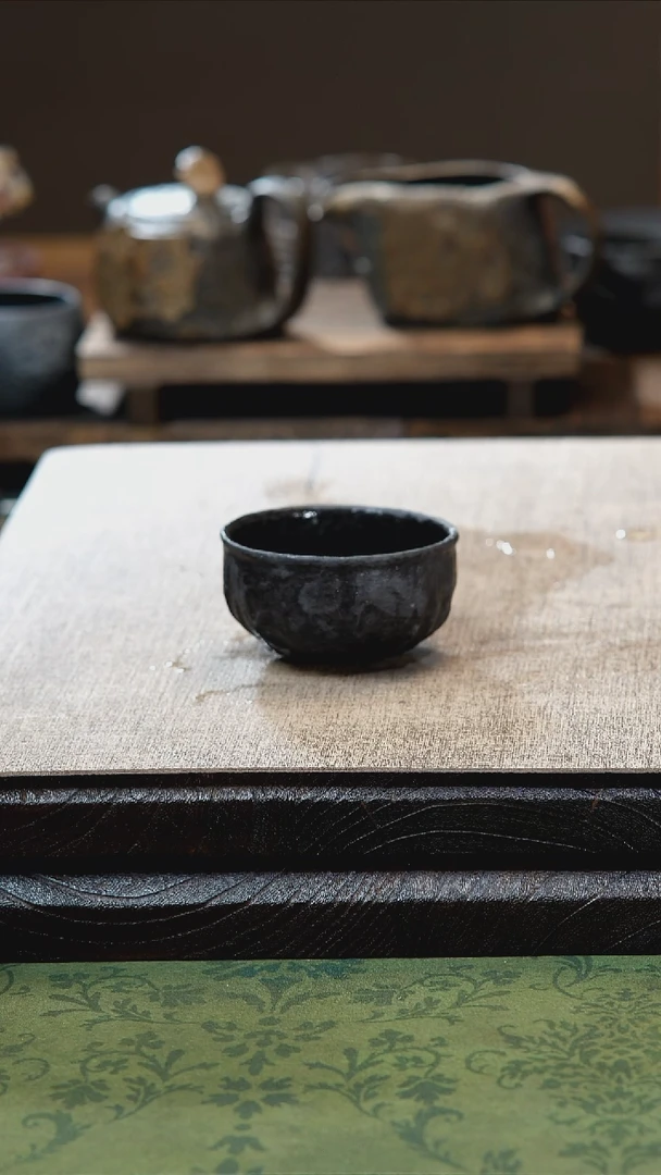 中式归玉堂冰碛岩重工雕刻荷叶杯