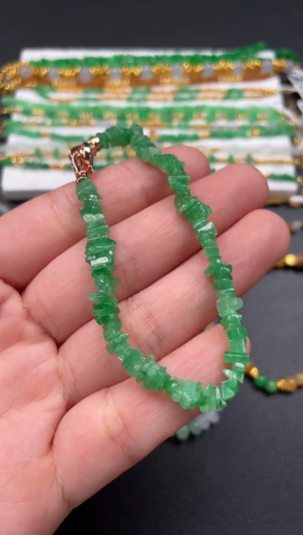 套链未镶嵌翡翠一条   P384