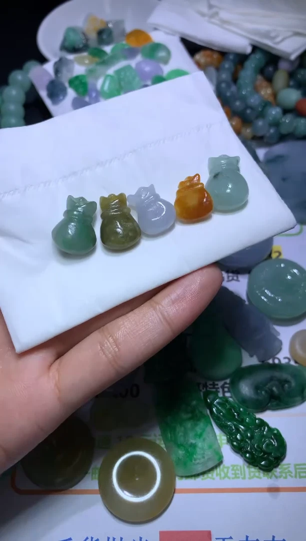 定制翡翠未镶嵌MJX049221