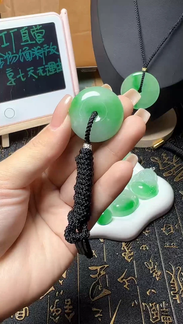 颈饰未镶嵌翡翠所见即所得，一图一物