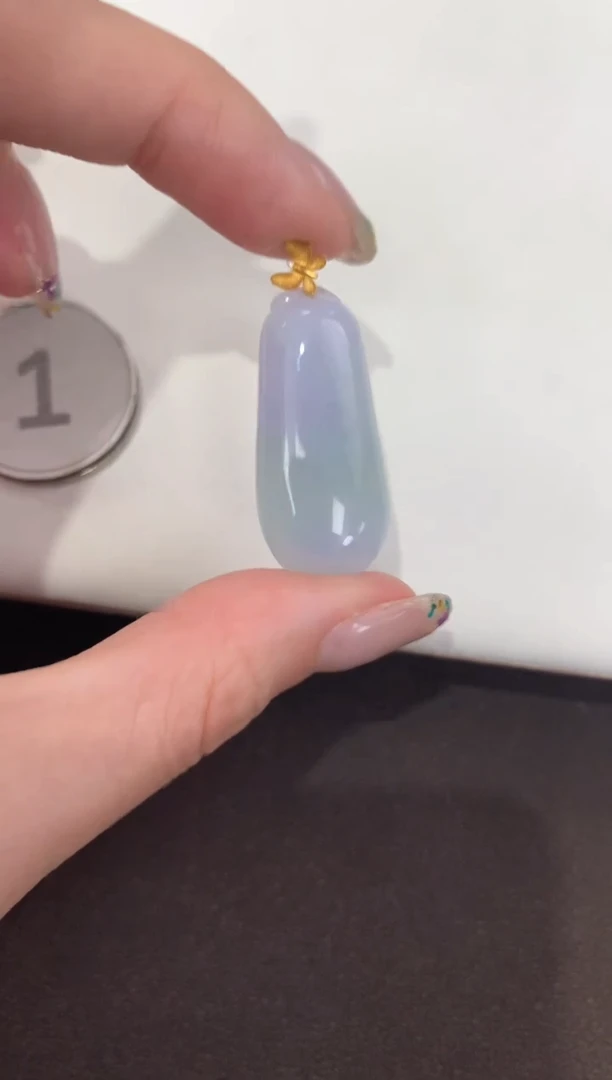 颈饰18K金镶嵌翡翠天然缅甸a货翡翠