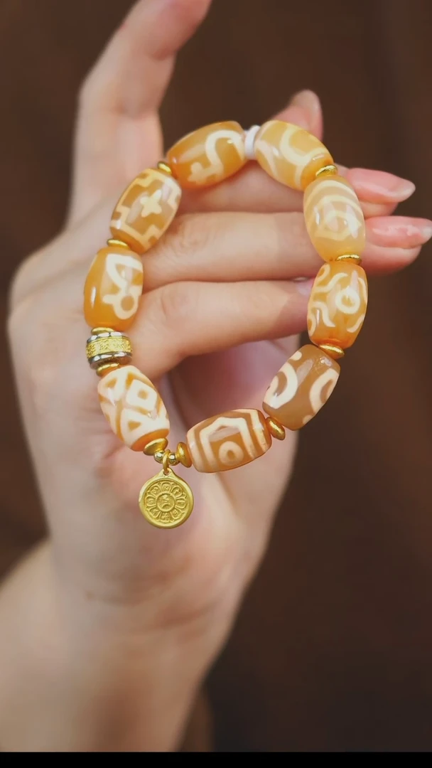 【闪购商品】玛瑙/玉髓手串未镶嵌多样性发一