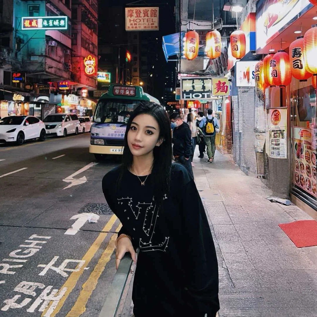 新款Logo刺绣  男女同款 套头圆领卫衣